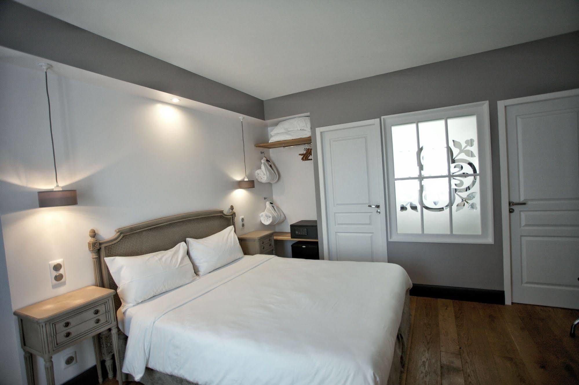 Hotel Henri IV Nérac Εξωτερικό φωτογραφία