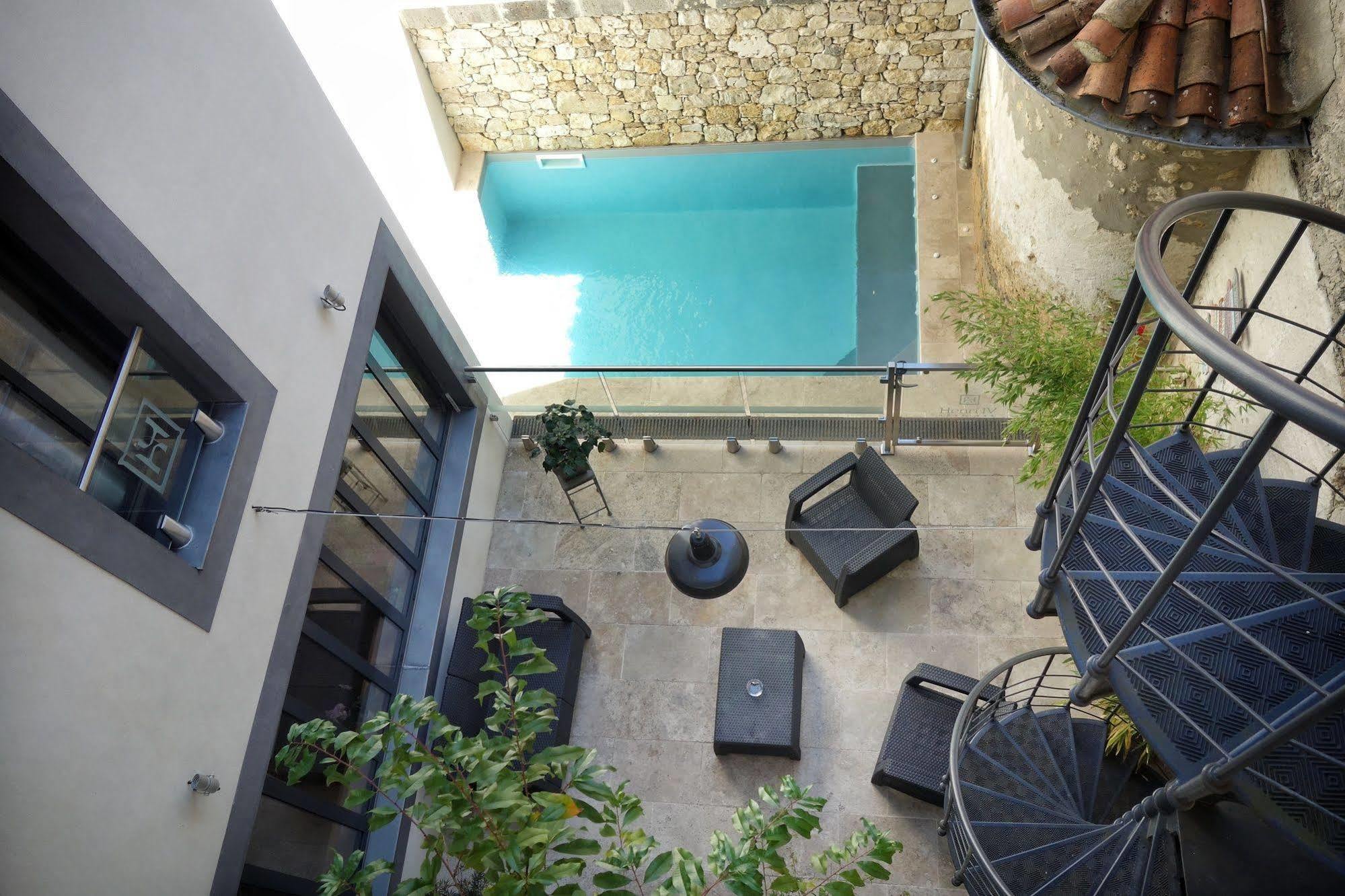 Hotel Henri IV Nérac Εξωτερικό φωτογραφία