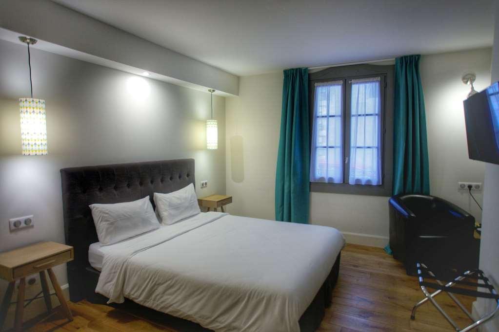 Hotel Henri IV Nérac Δωμάτιο φωτογραφία